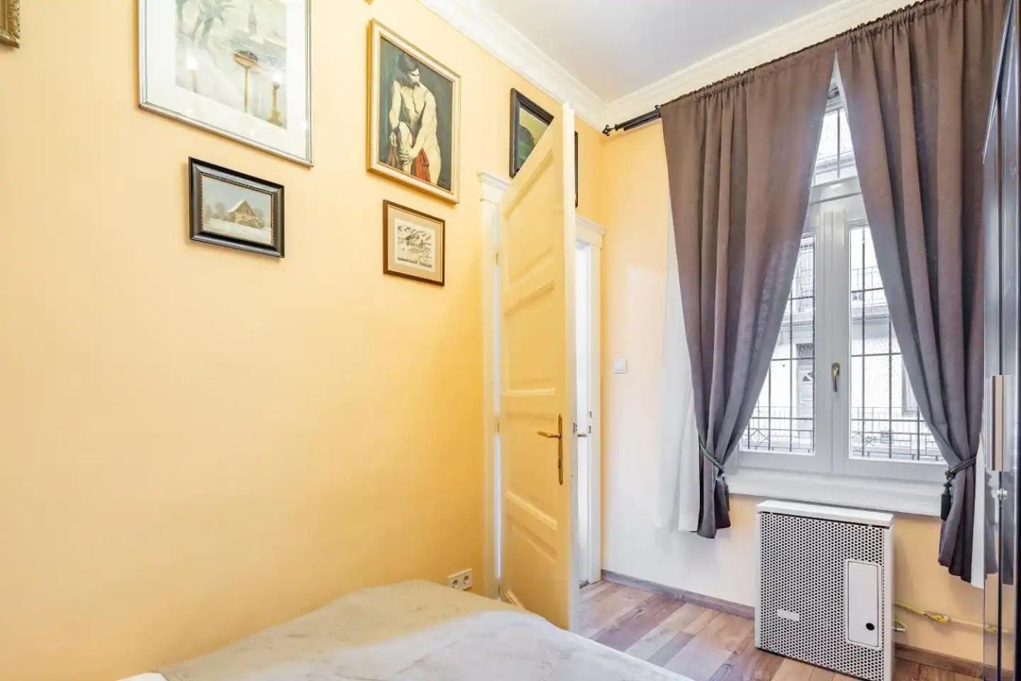 Vamhaz Boulevard Apartments ブダペスト エクステリア 写真