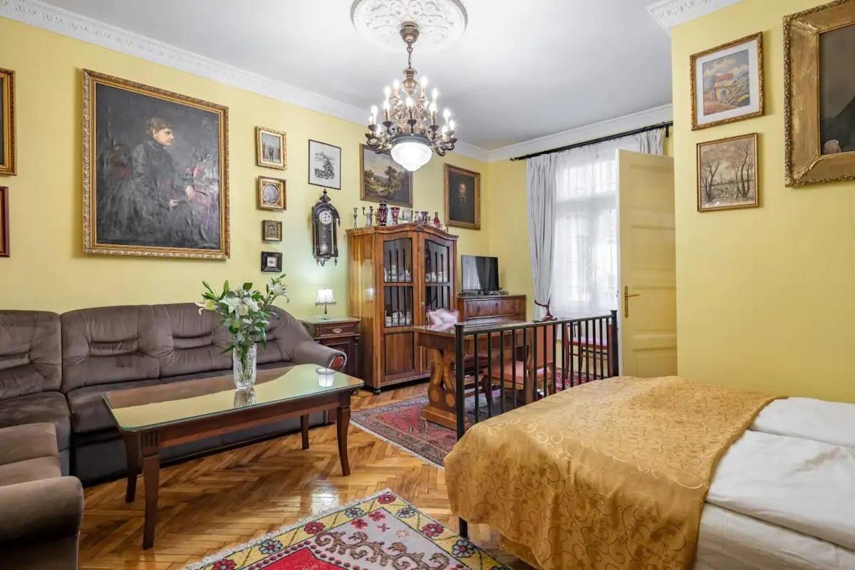 Vamhaz Boulevard Apartments ブダペスト エクステリア 写真
